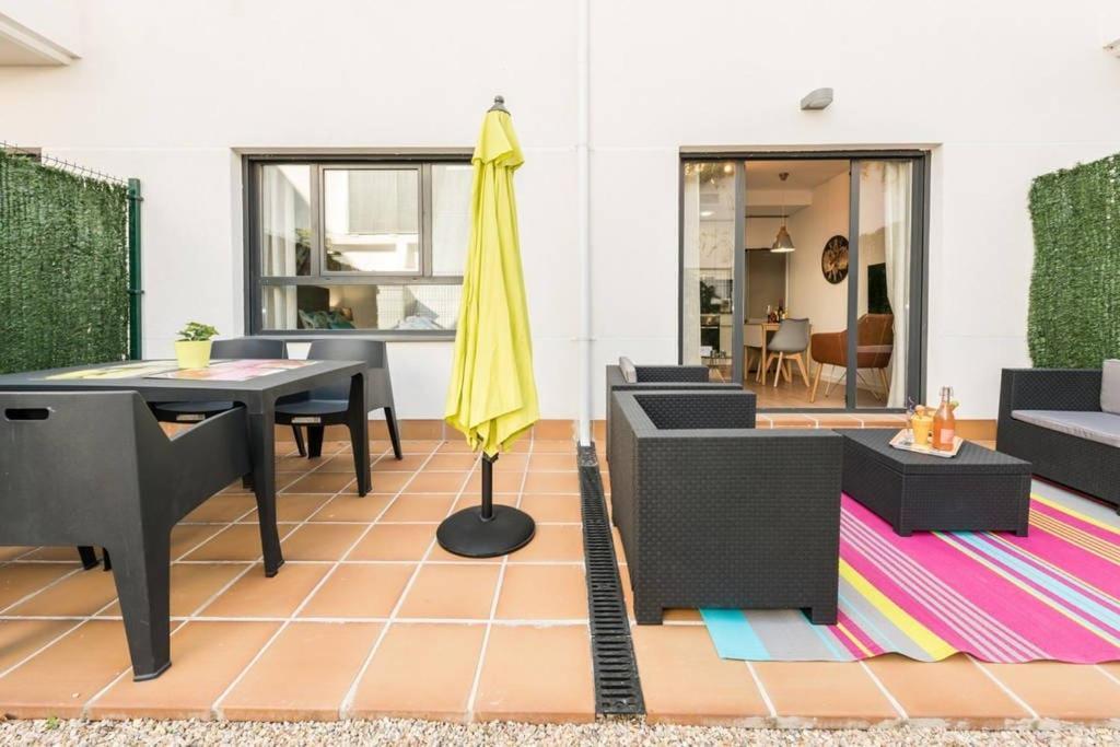 Chamberi Con Jardin C By Regalatemadrid Apartment Bagian luar foto