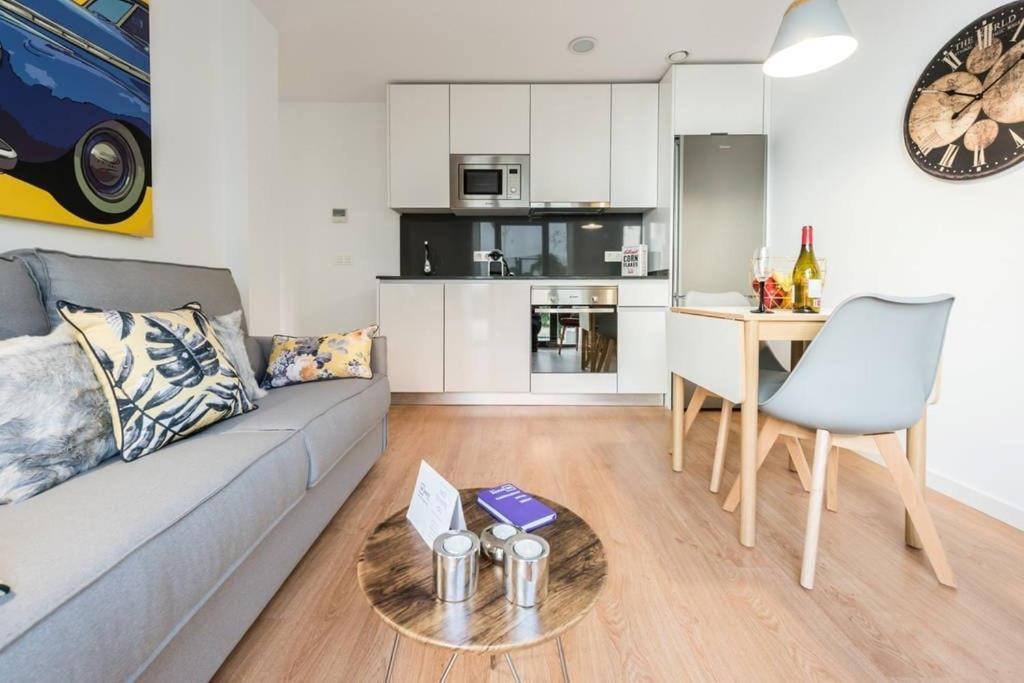 Chamberi Con Jardin C By Regalatemadrid Apartment Bagian luar foto